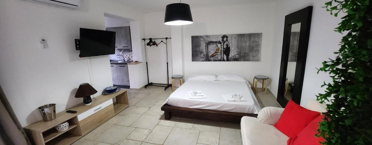 Apartment Simone Lecce Exterior photo
